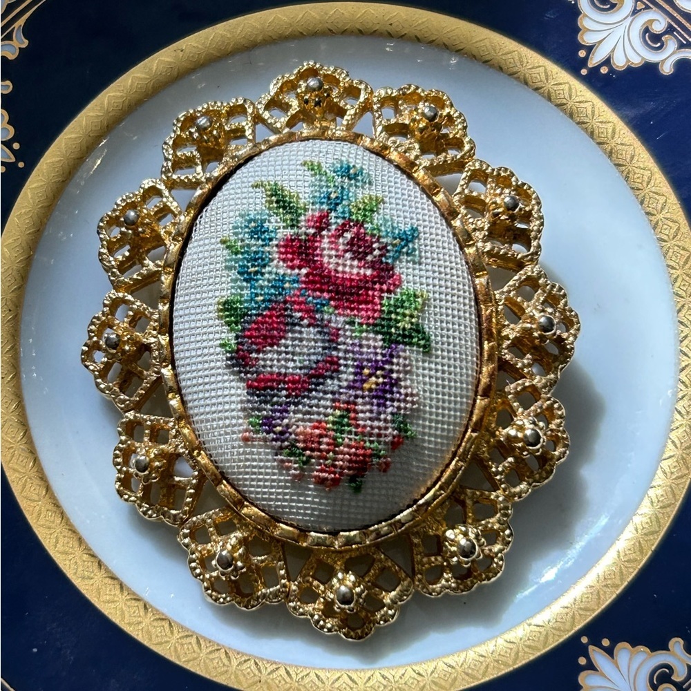 Large Vintage Petit Point Floral Pendant Brooch